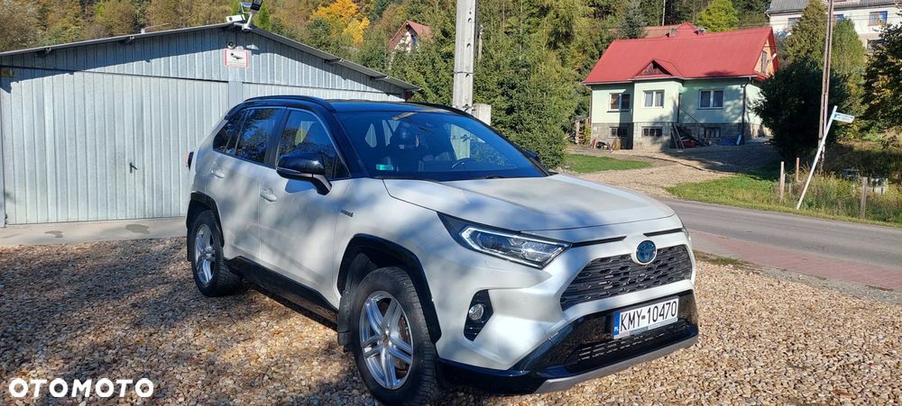 Toyota RAV4 - 9