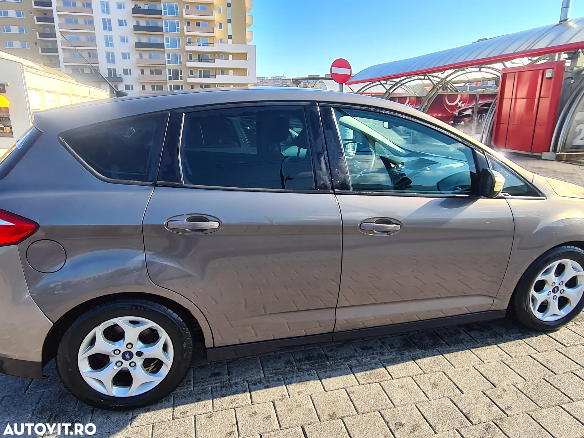 Ford C-Max 1.6 TDCi Ambiente - 7