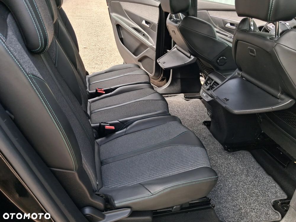 Peugeot 5008 - 16