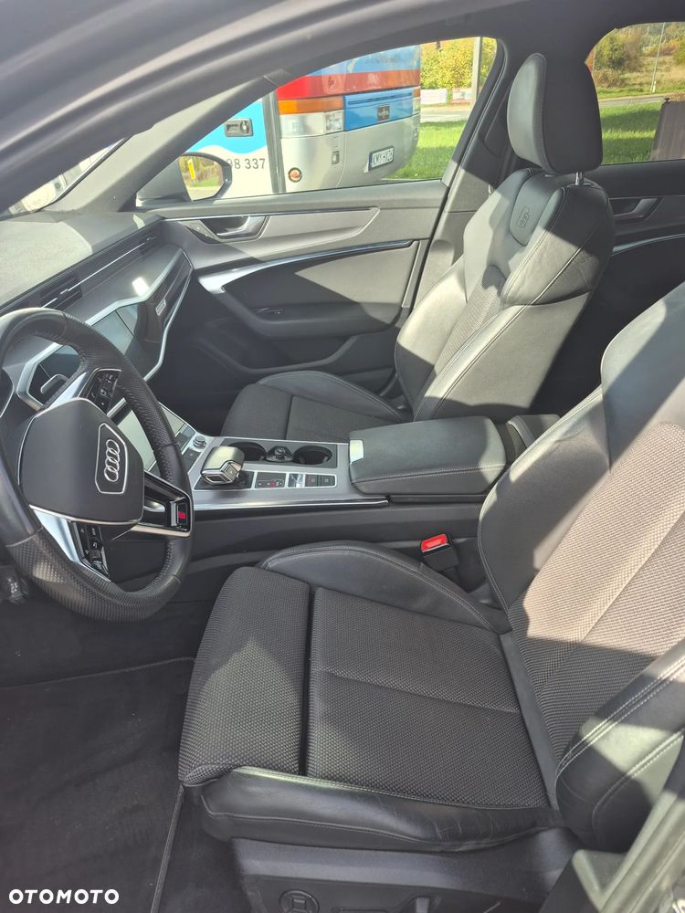 Audi A6 Avant - 33