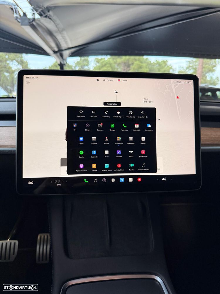Tesla Model Y Performance Dual Motor AWD - 7