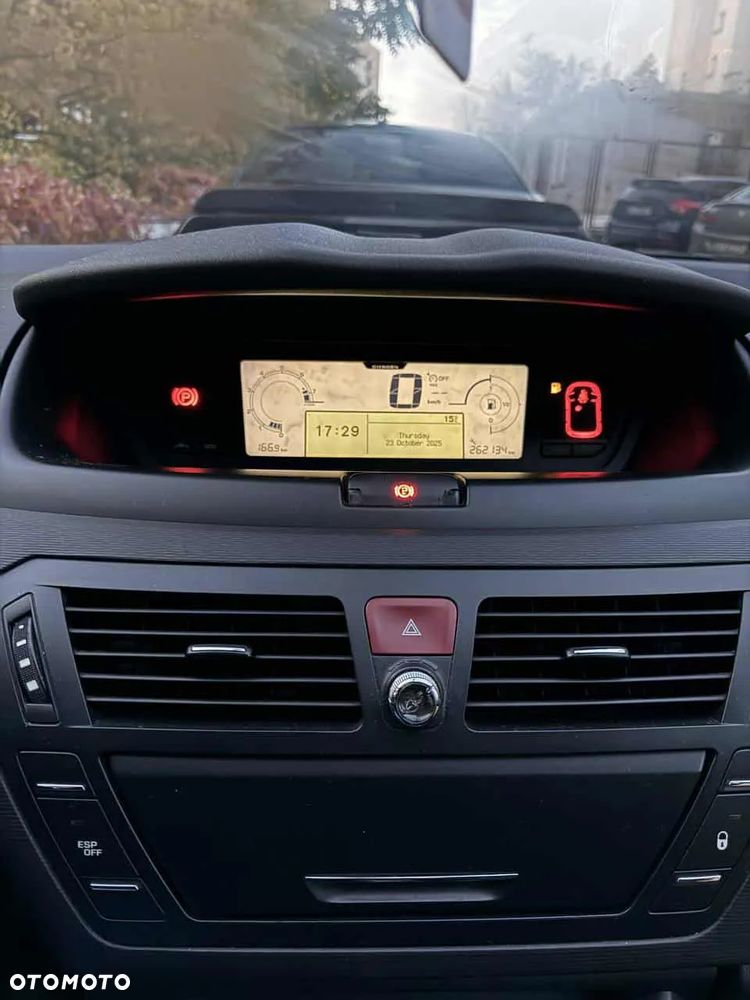 Citroën C4 Picasso - 6