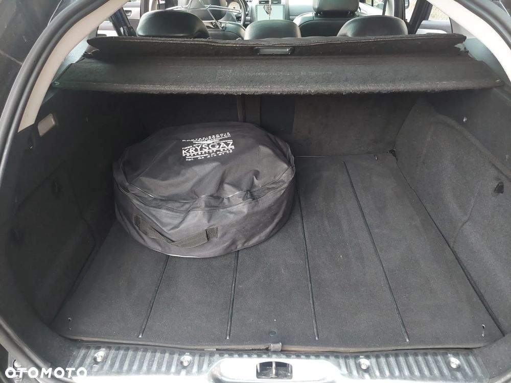 Peugeot 407 - 4