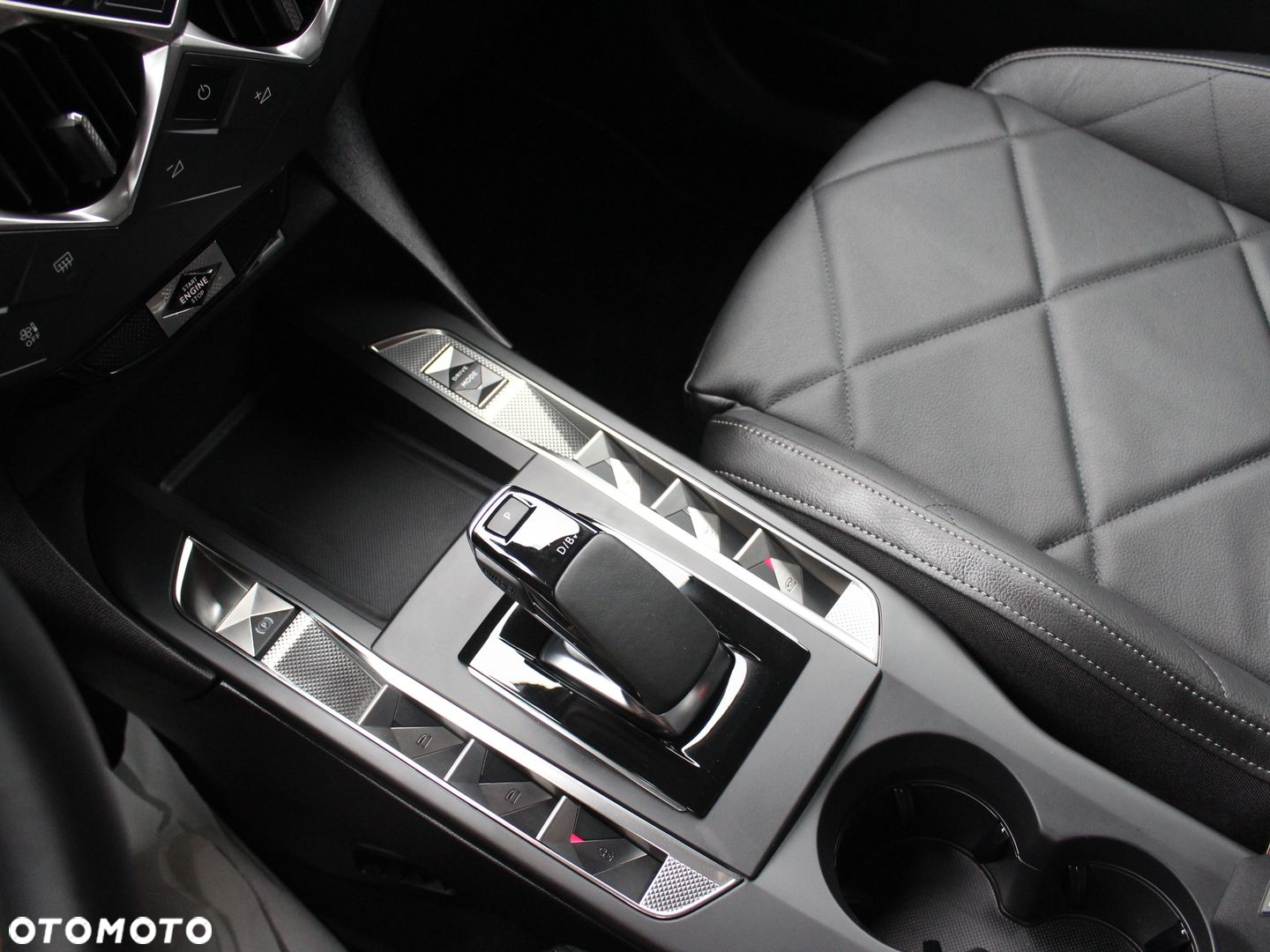 DS Automobiles DS 3 Crossback - 13