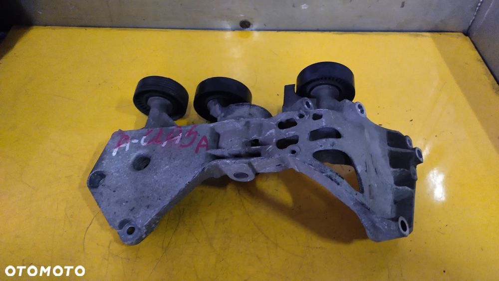 MERCEDES ŁAPA MOCOWANIE ALTERNATORA W4AXXX202XX40 - 1