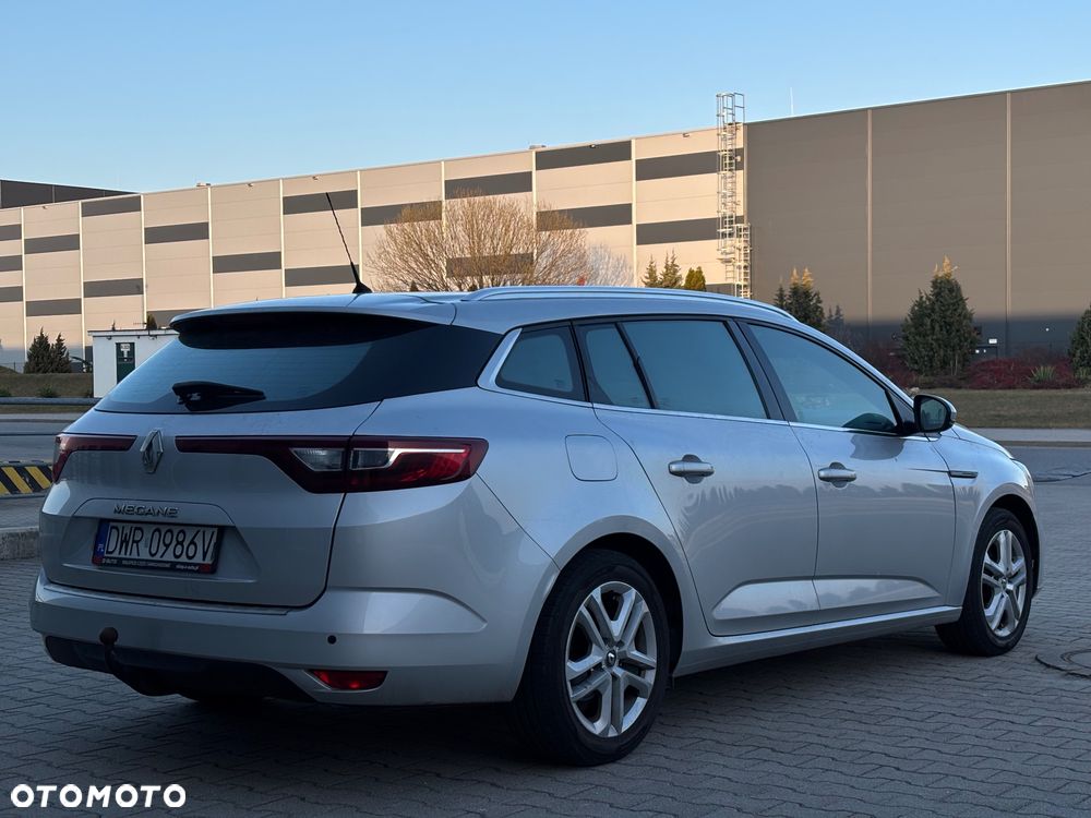 Renault Megane ENERGY TCe 100 INTENS - 8