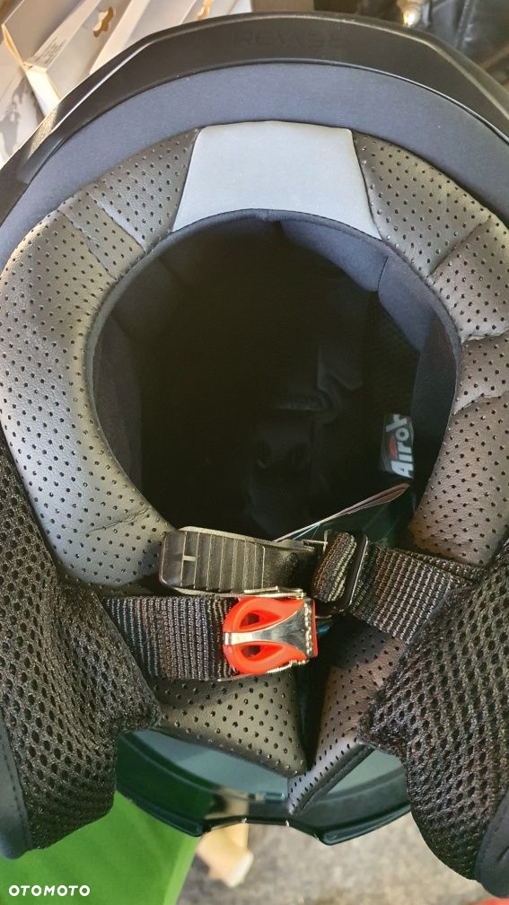 Kask Airoh Rev podnoszona szczęka do tyłu otwierany całkiem do tyłu L - 7