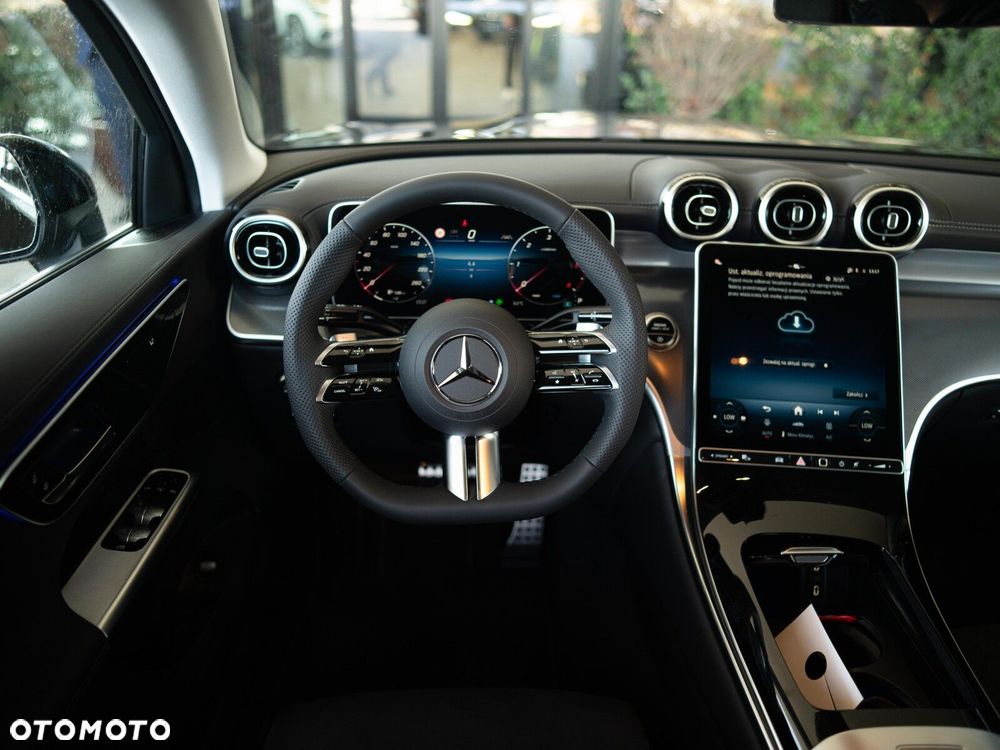 Mercedes-Benz GLC - 14