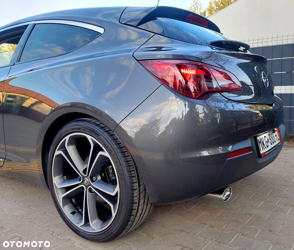 Opel Astra 1.6 Turbo Innovation - 11