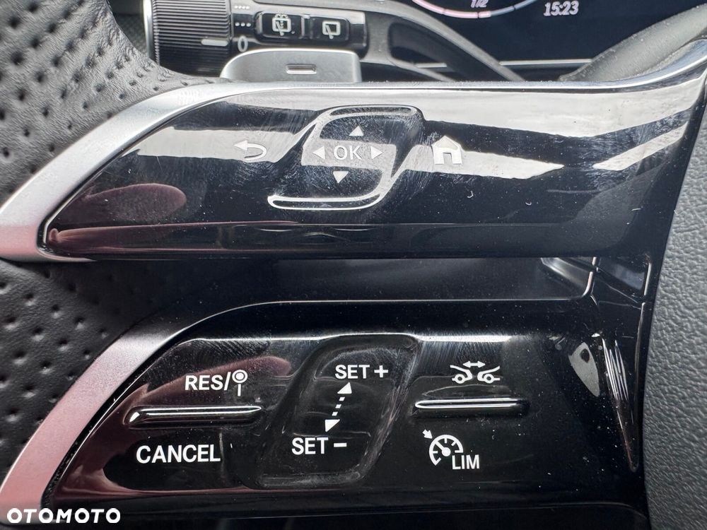 Mercedes-Benz GLC 200 mHEV 4-Matic AMG Line - 22