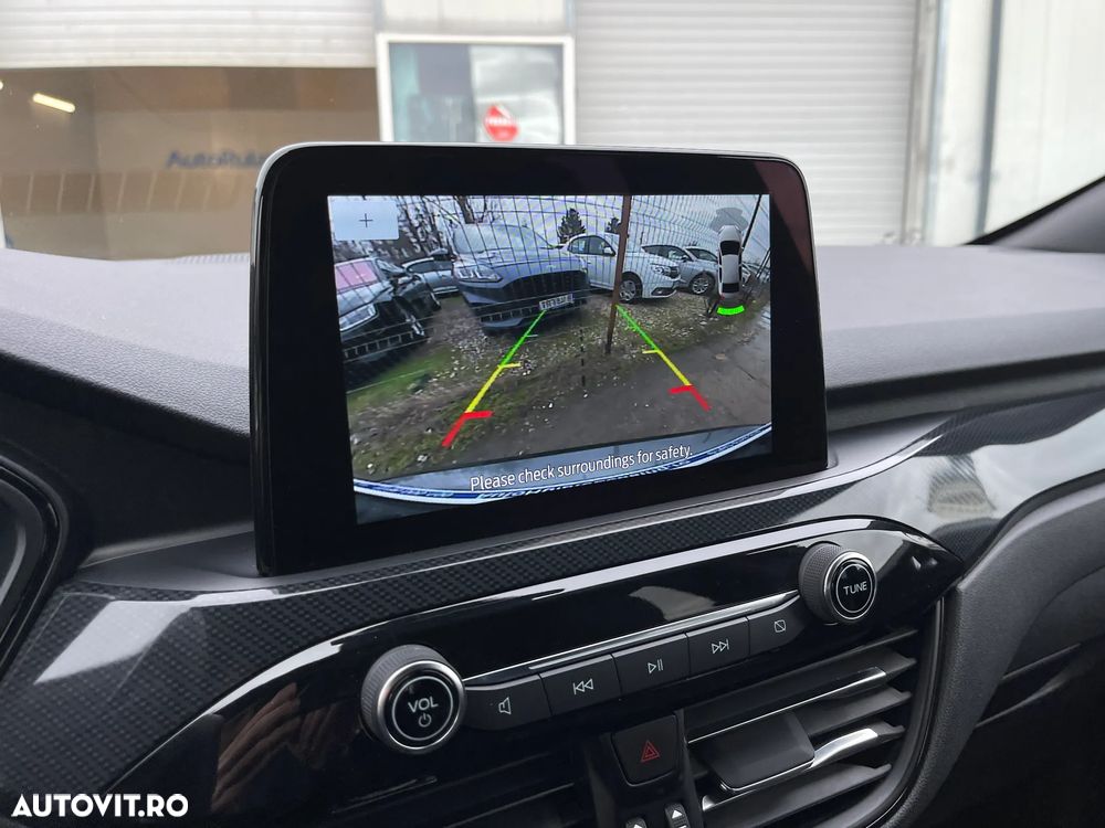 Ford Kuga 2.5 Duratec FHEV 4x4 ST-LINE X - 13