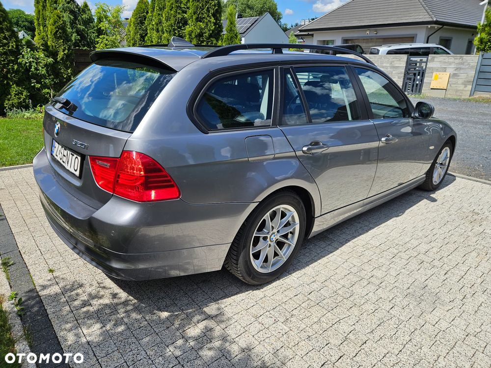BMW Seria 3 320i Edition Exclusive - 5