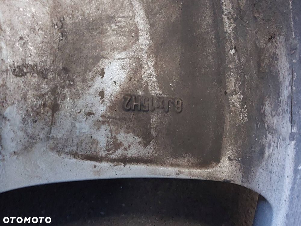 FELGI ALUMINIOWE 6X15 ET38 5X112 FI57.1 LEON I - 2