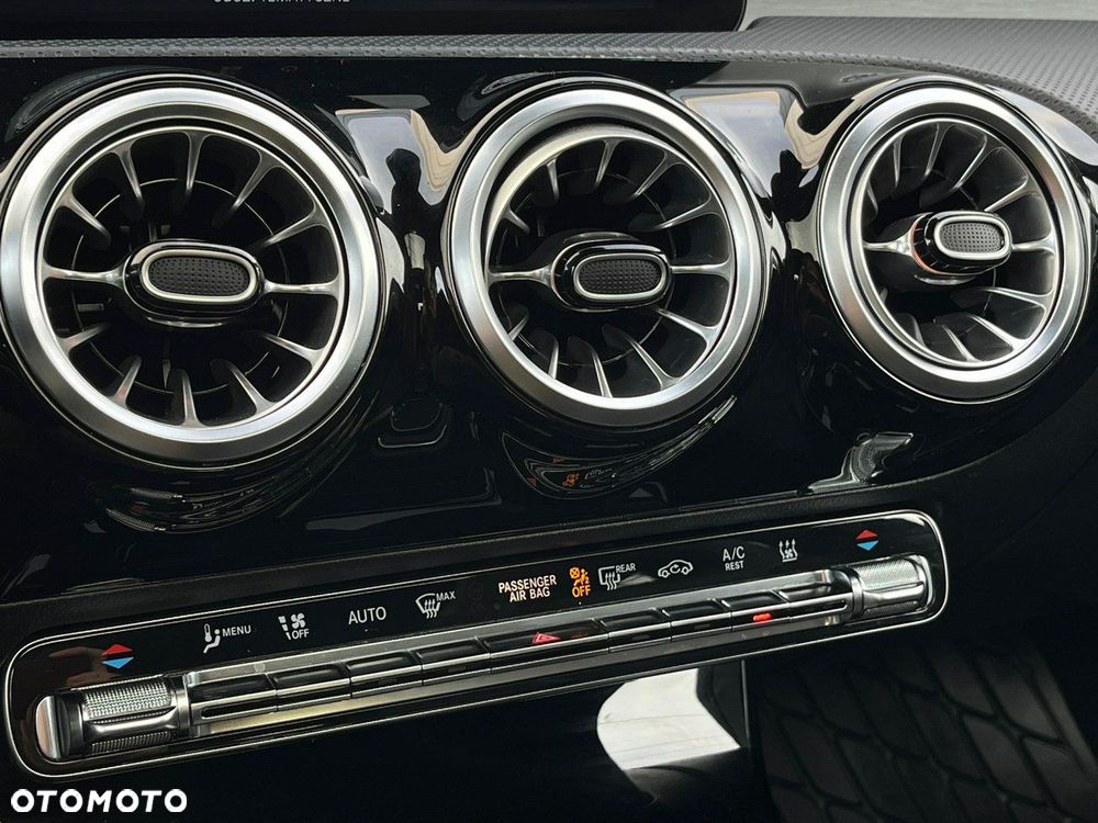 Mercedes-Benz CLA 200 d 8G-DCT Edition AMG Line - 29