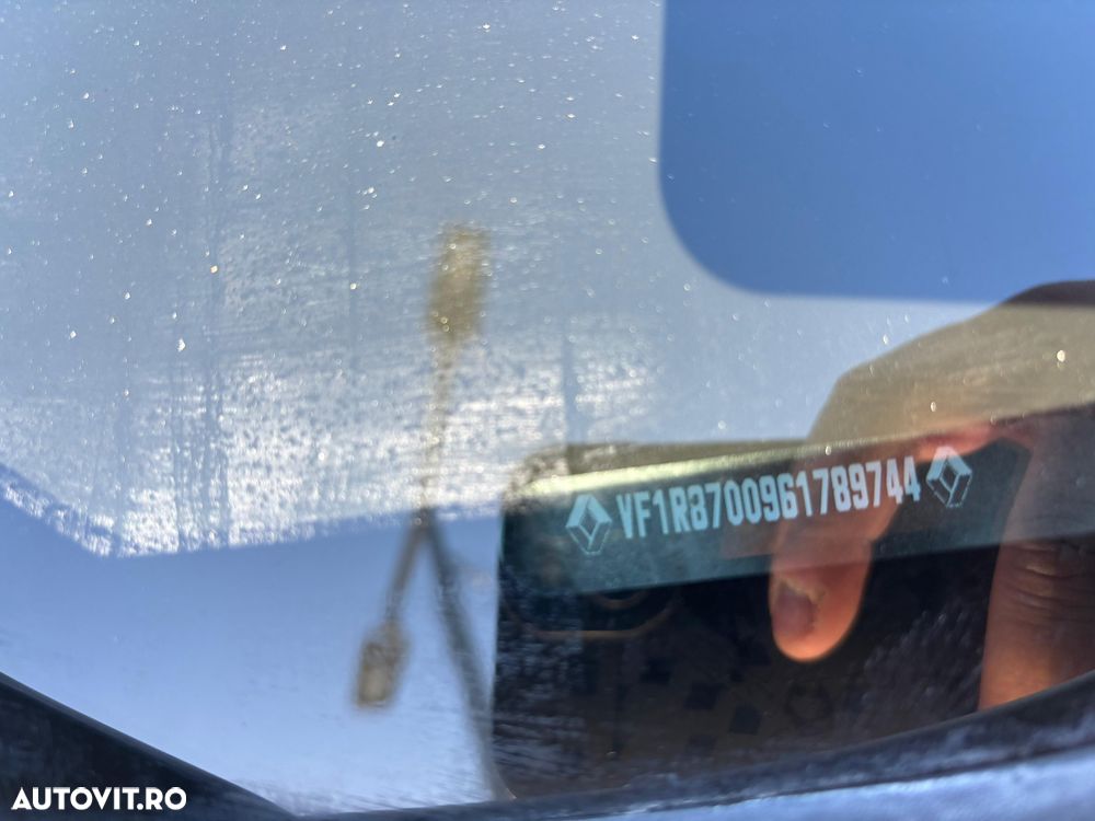 Renault Captur TCe Life - 18