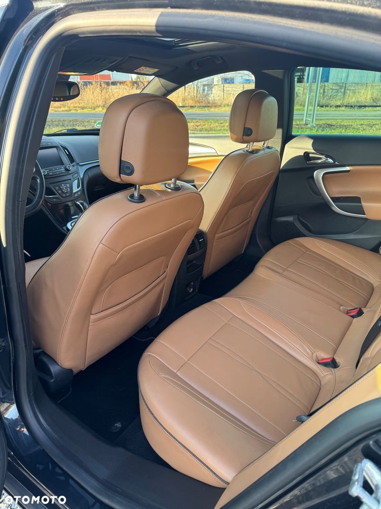 Opel Insignia 2.0 CDTI 4x4 Automatik Sport - 13