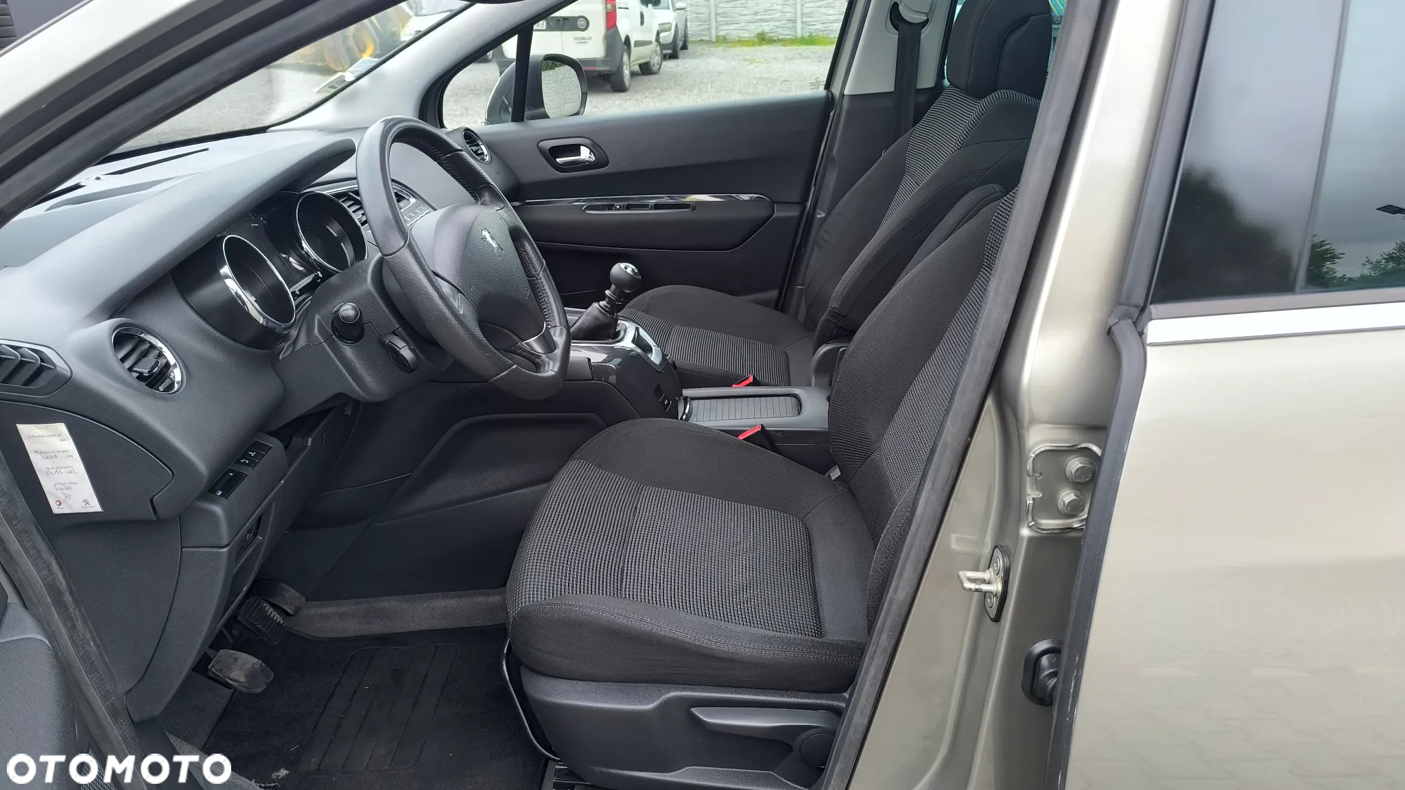 Peugeot 5008 2.0 BlueHDi Allure 7os - 22