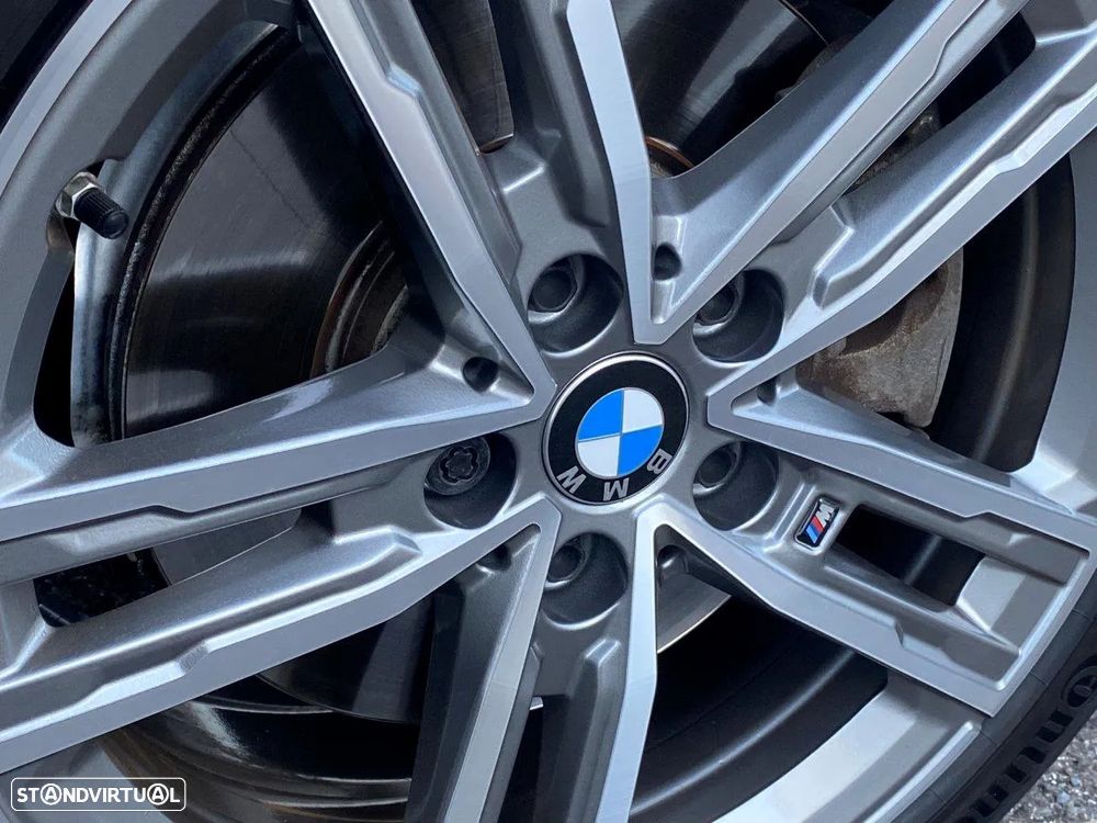 BMW 116 d Pack Desportivo M - 56