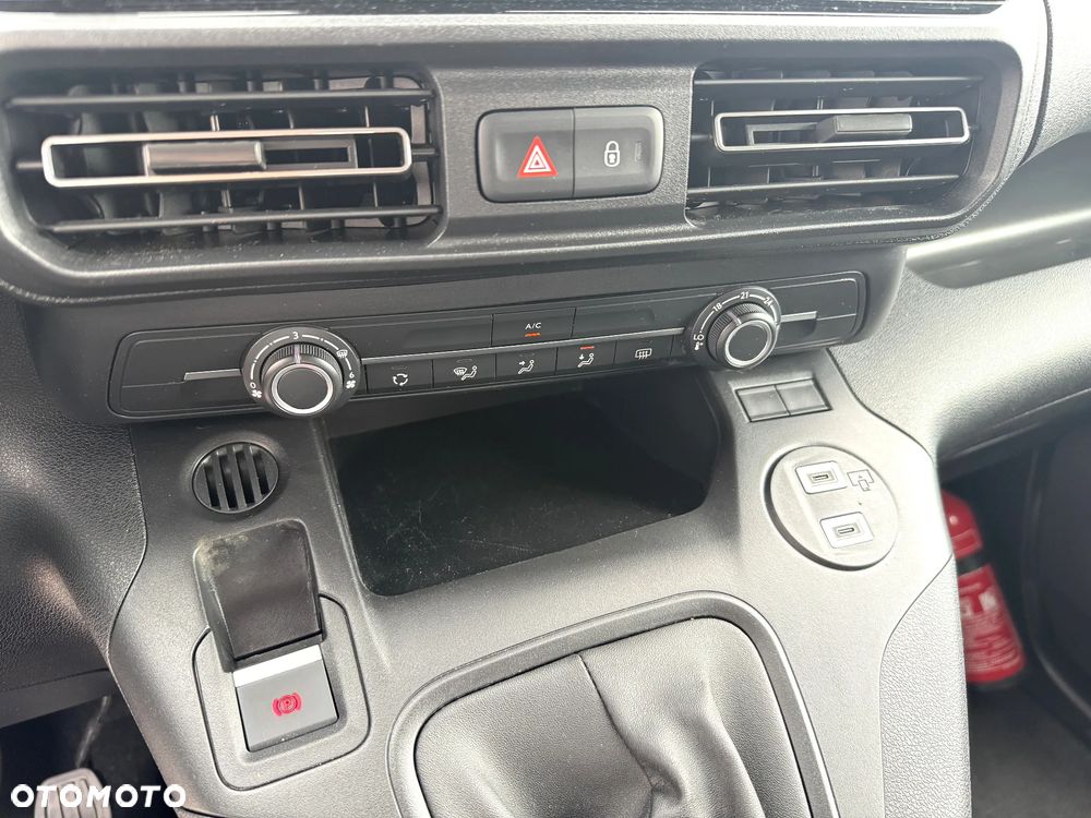 Toyota Proace City Verso 2024
