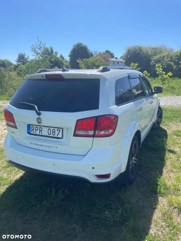 Fiat Freemont 2.0 Multijet Lounge AWD - 3