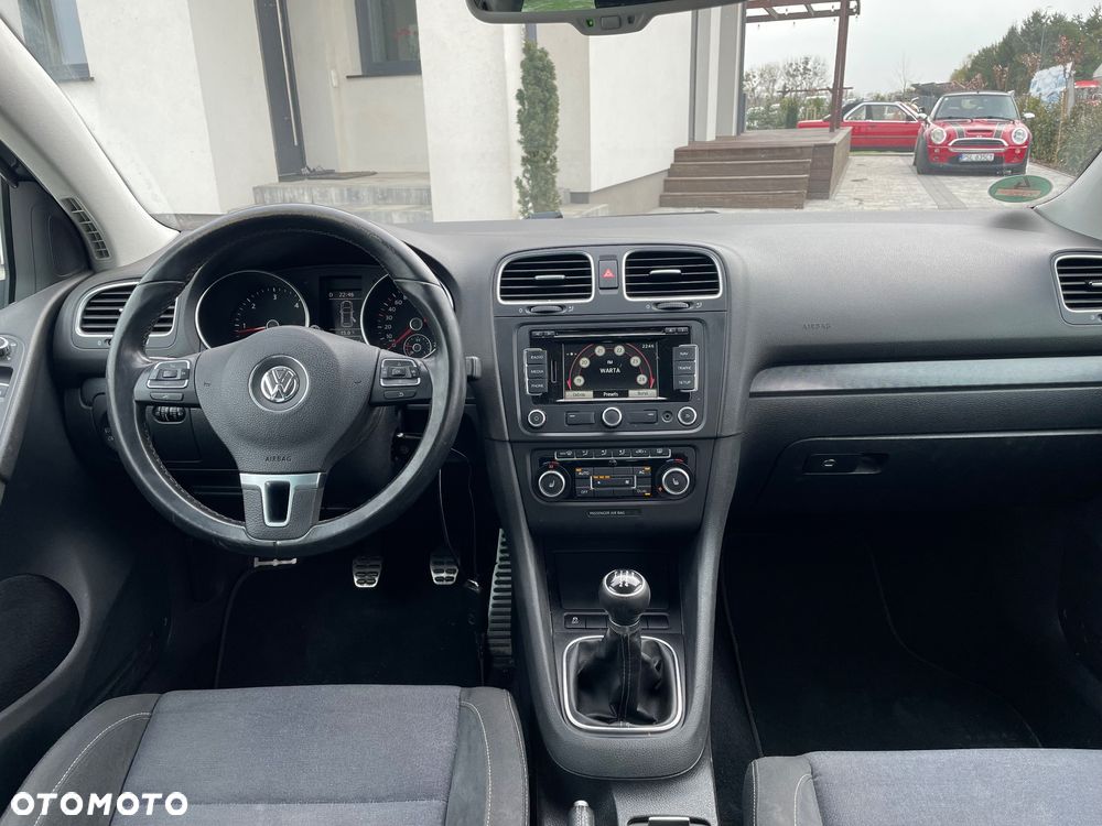 Volkswagen Golf 1.6 TDI DPF Highline - 20