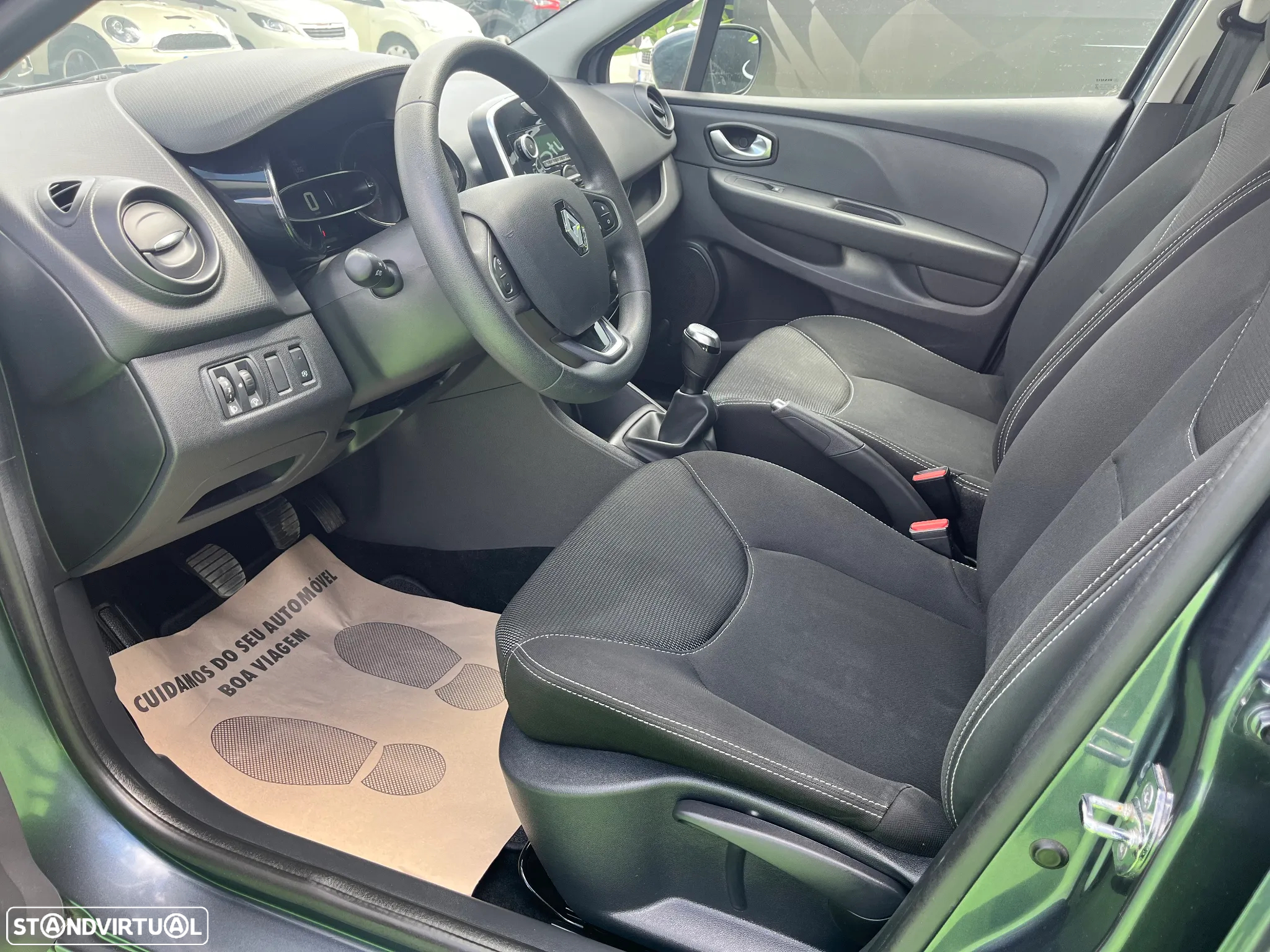 Renault Clio 1.5 dCi Zen - 9