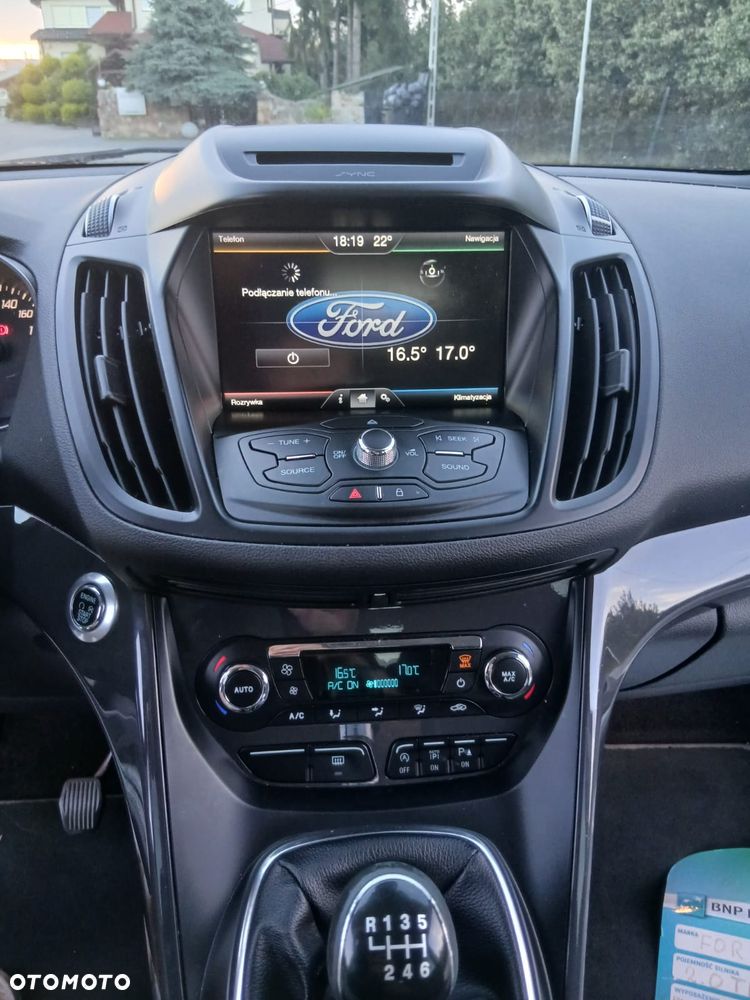 Ford Kuga - 16