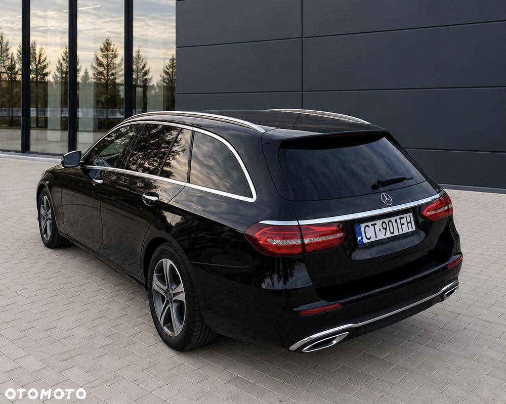 Mercedes-Benz E-Class 2020 photo 5