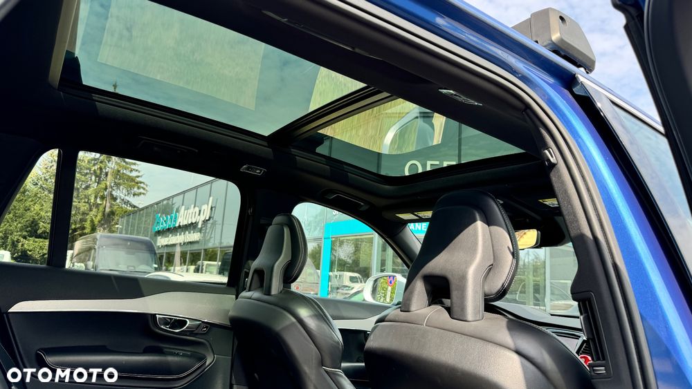 Volvo XC 90 T8 AWD Plug-In Hybrid R-Design 7os - 33