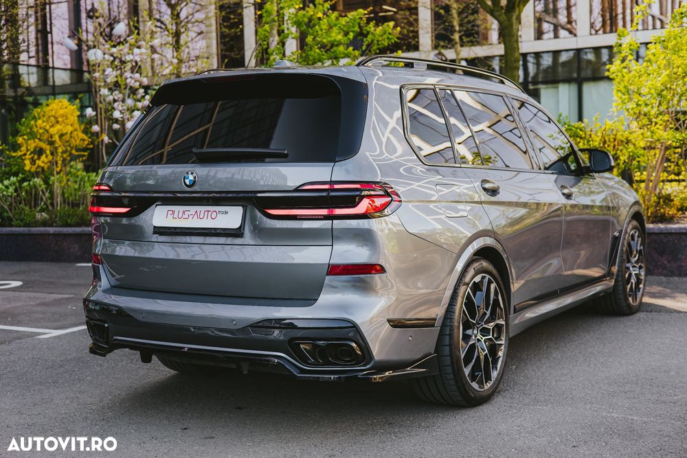BMW X7 M60i xDrive AT MHEV - 14