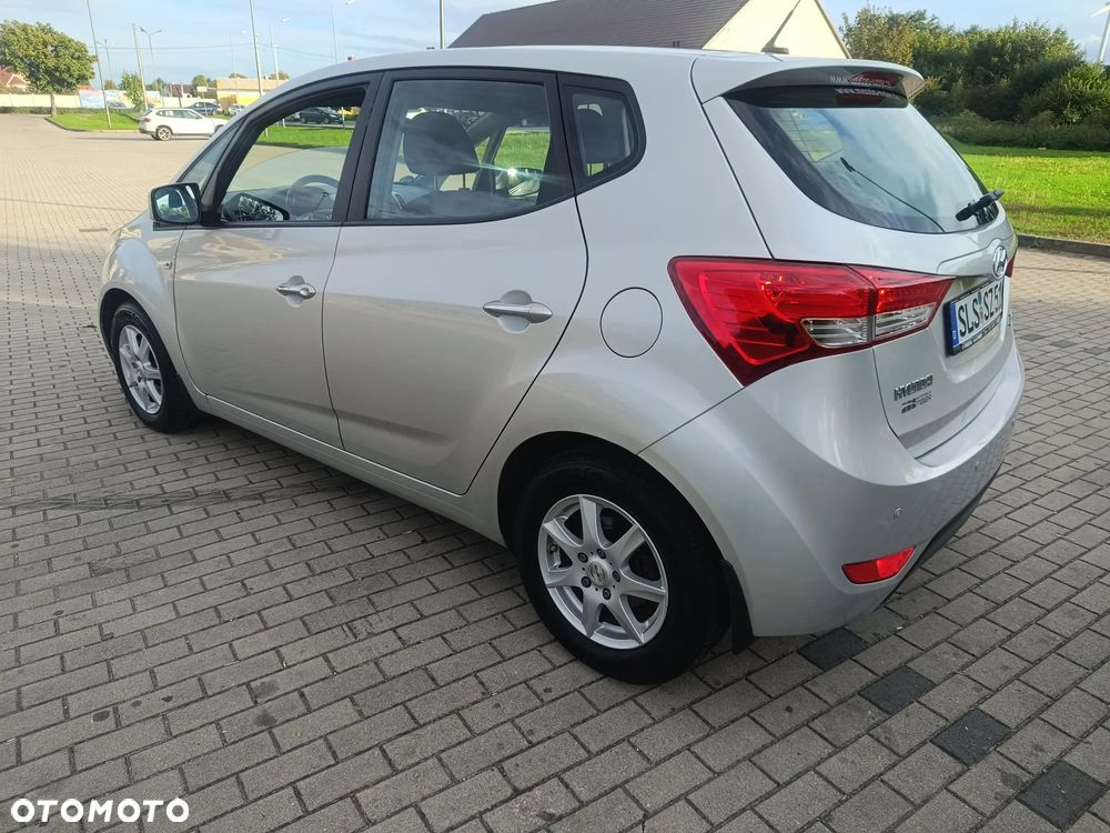 Hyundai ix20 1.4 Comfort - 14