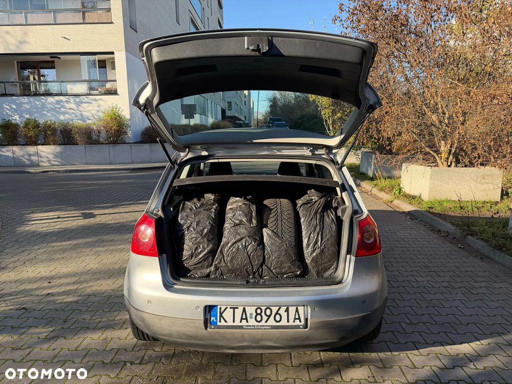 Volkswagen Golf 2.0 TDI Tour - 11