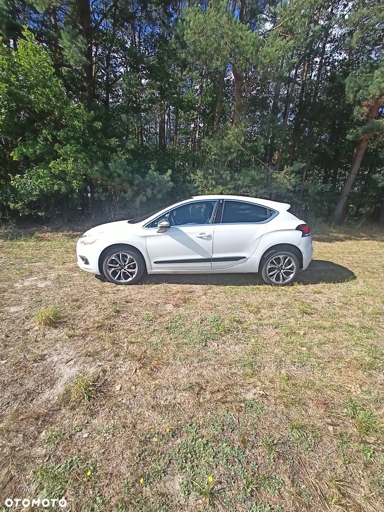 Citroën DS4 2.0 HDi SportChic - 3