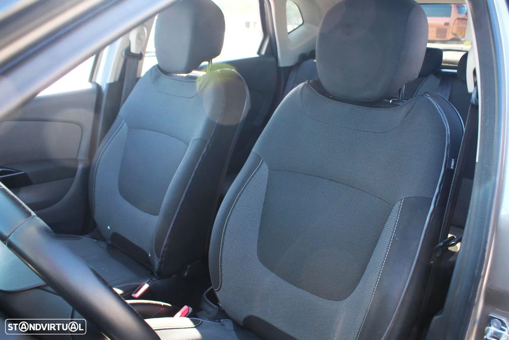 Renault Captur ENERGY TCe 120 EDC LIMITED - 29