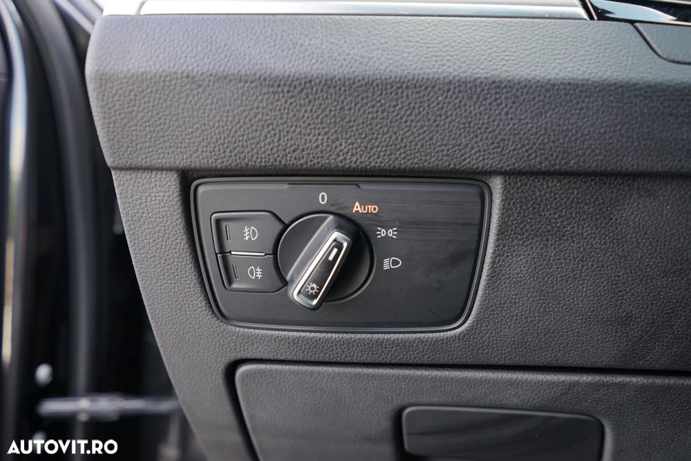 Volkswagen Passat 2.0 TDI DSG Highline - 12