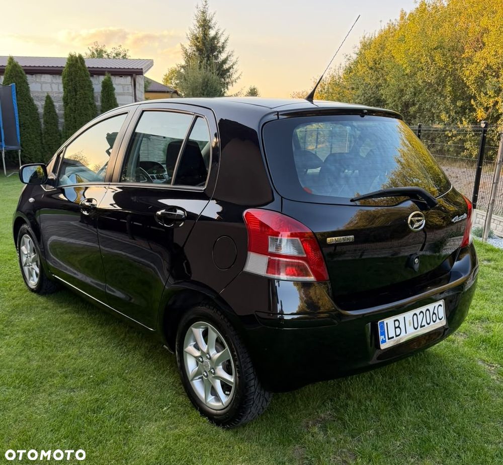 Toyota Yaris 1.33 VVT-i Comfort - 6
