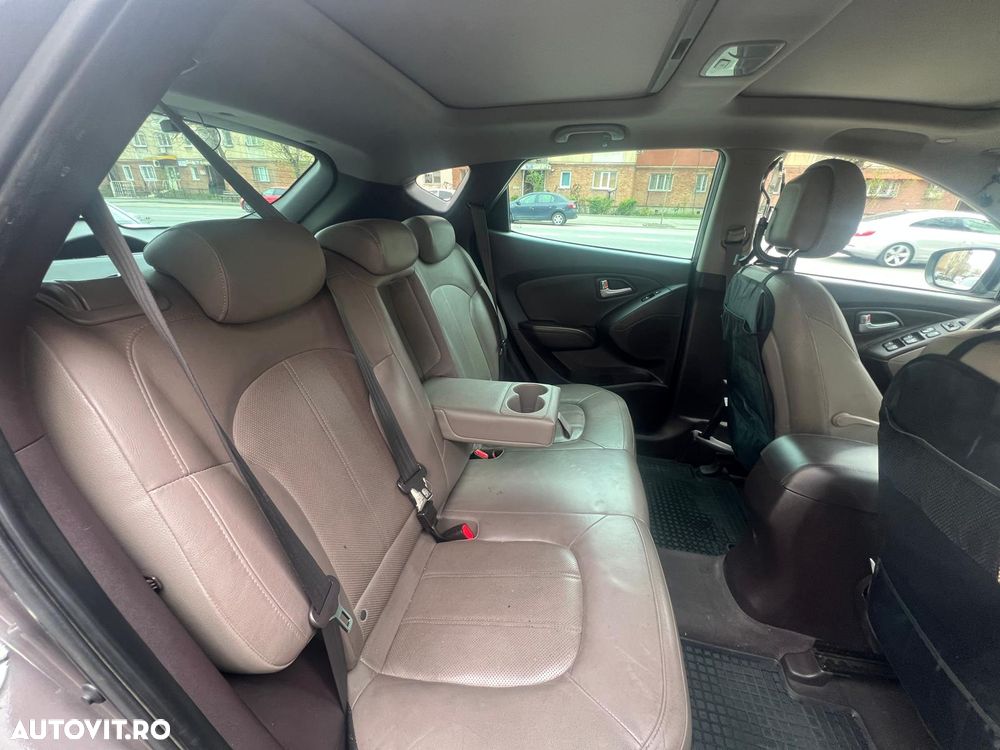 Hyundai ix35 2.0 CRDI 4WD Automatik Luxury - 12