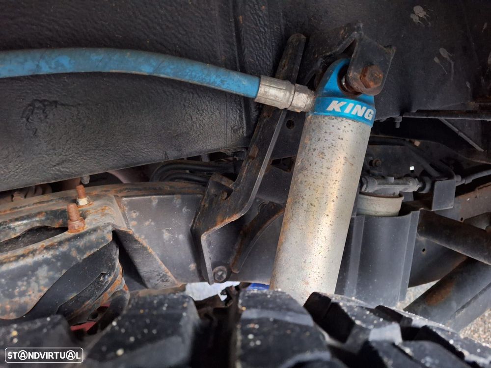 Land Rover Defender 90 2.5 Td5 E - 16