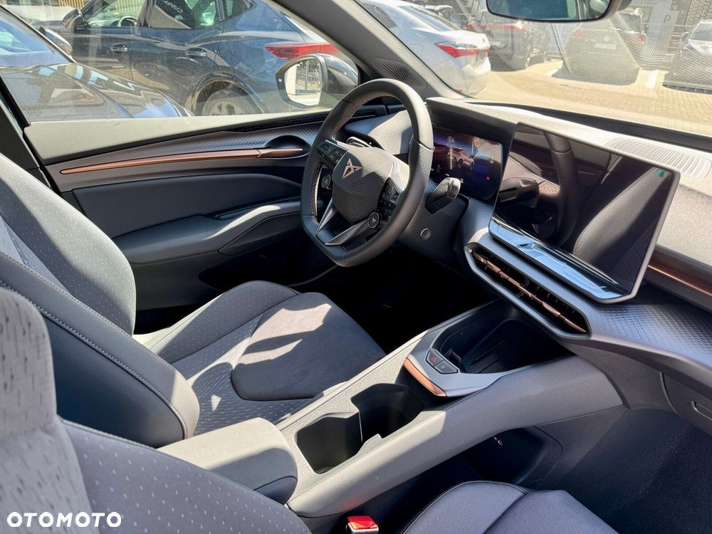 Cupra Raval 52kWh Dynamic - 27