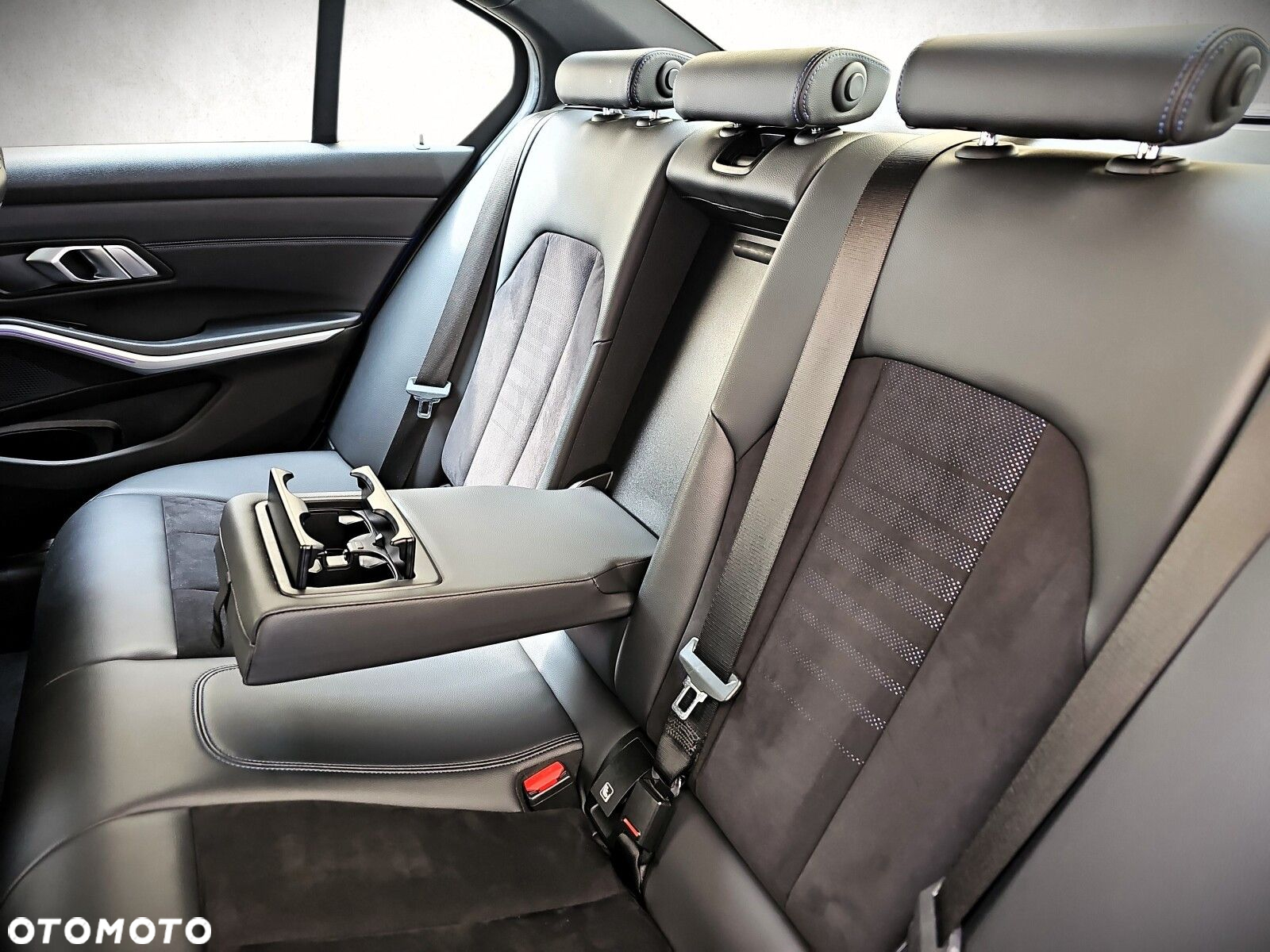 BMW Seria 3 - 24