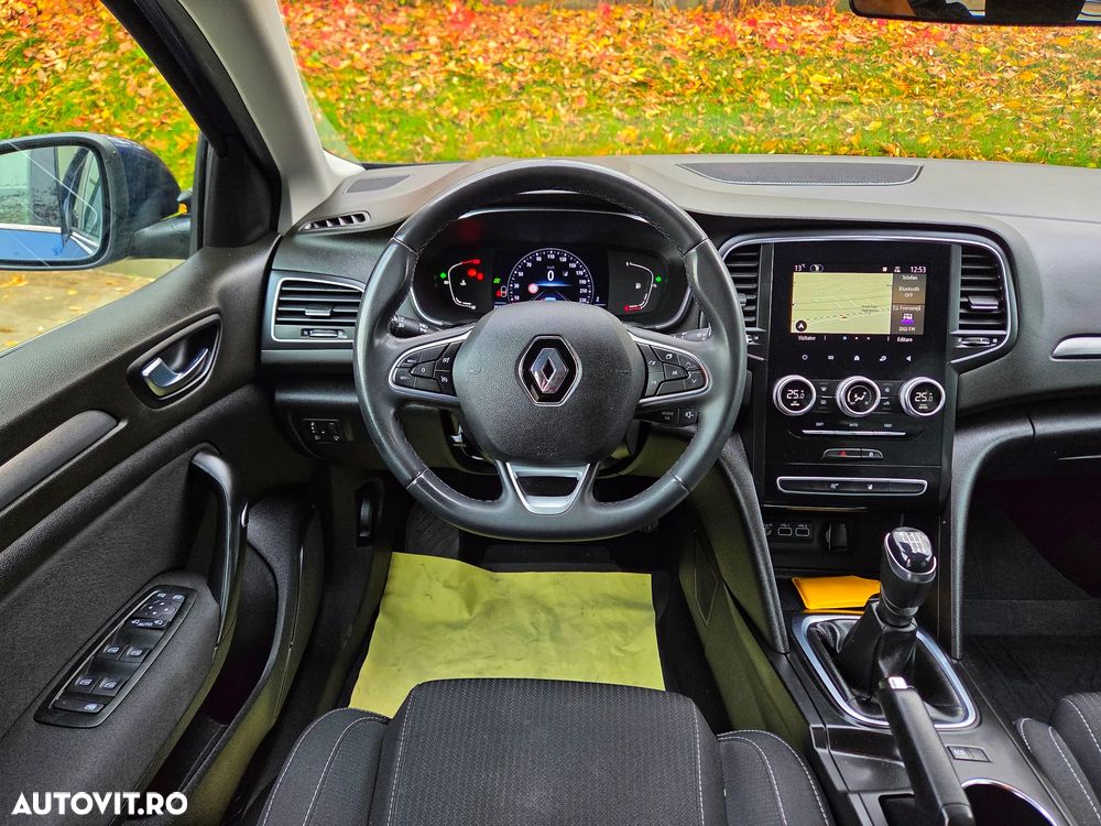 Renault Megane Grandtour BLUE dCi 115 BUSINESS EDITION - 25