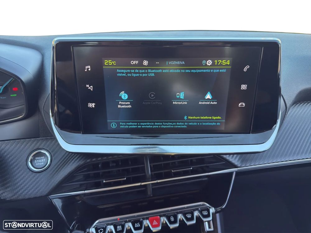 Peugeot e-208 E-Style - 11
