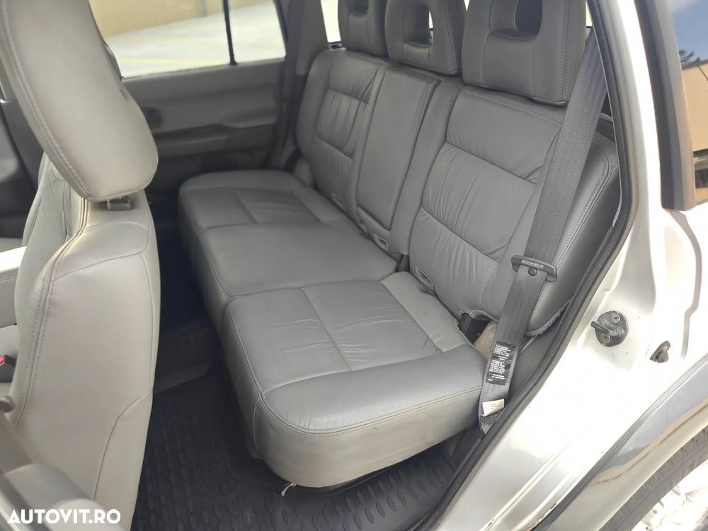 Mitsubishi Pajero Sport 2.5 TD GLS - 15