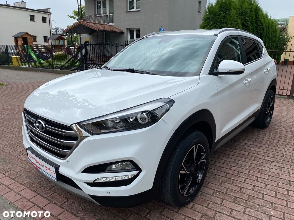 Hyundai Tucson 1.6 GDI BlueDrive Comfort 2WD - 24