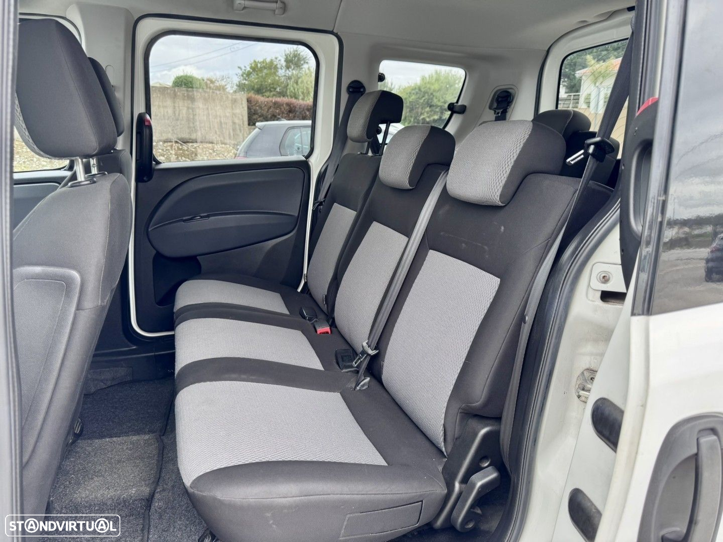 Fiat Doblo 1.3 M-Jet 7L Start&Stop - 8