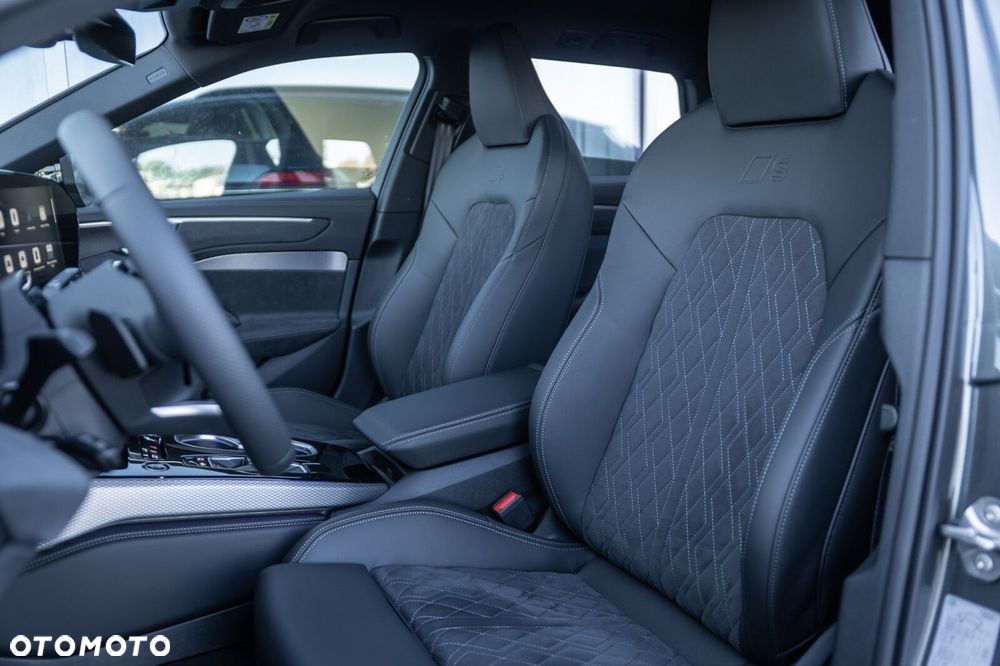 Audi A6 Avant e-Hybrid 220 kW Quattro S tronic - 14