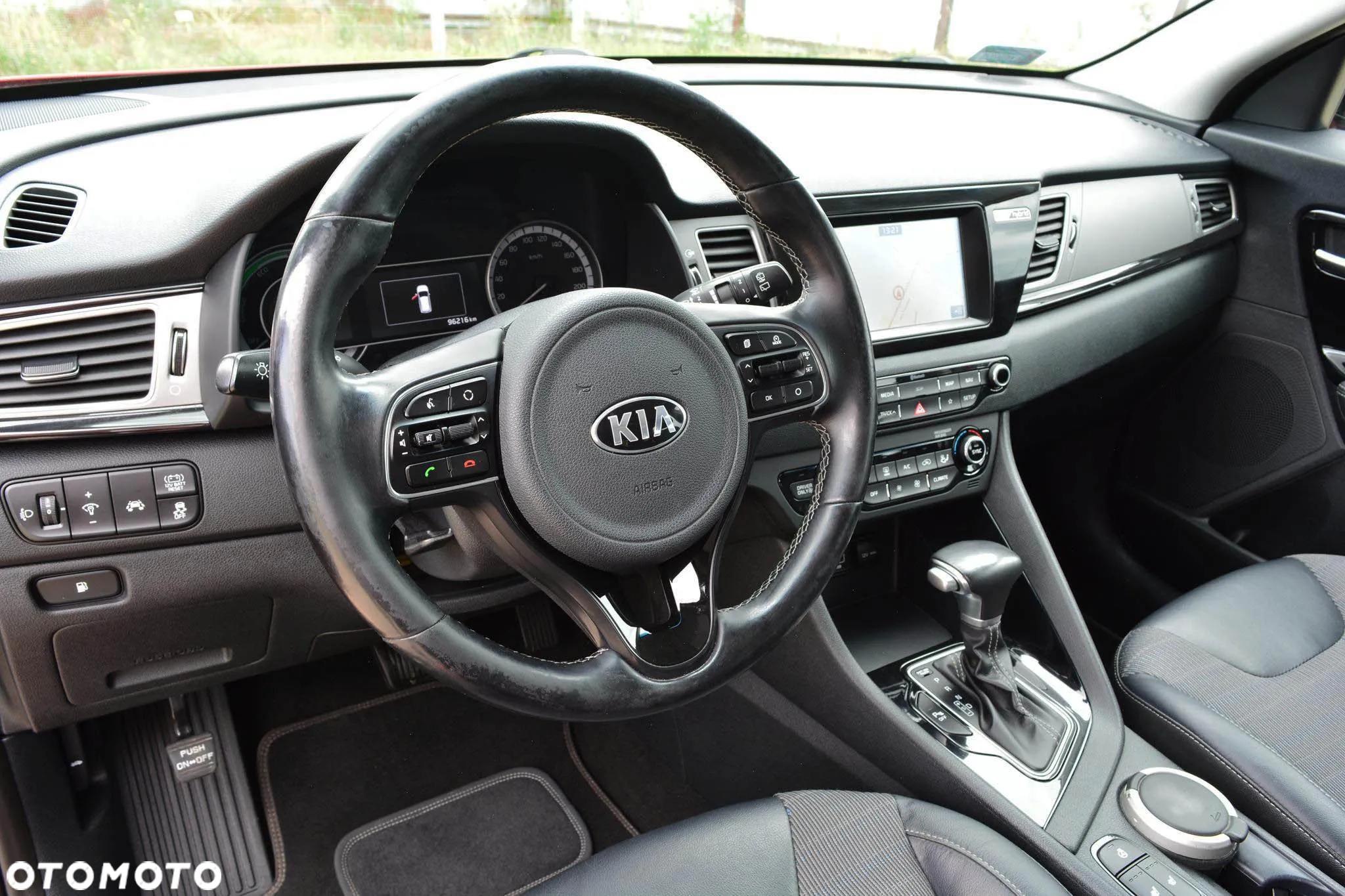 Kia Niro 1.6 GDI Hybrid L - 13
