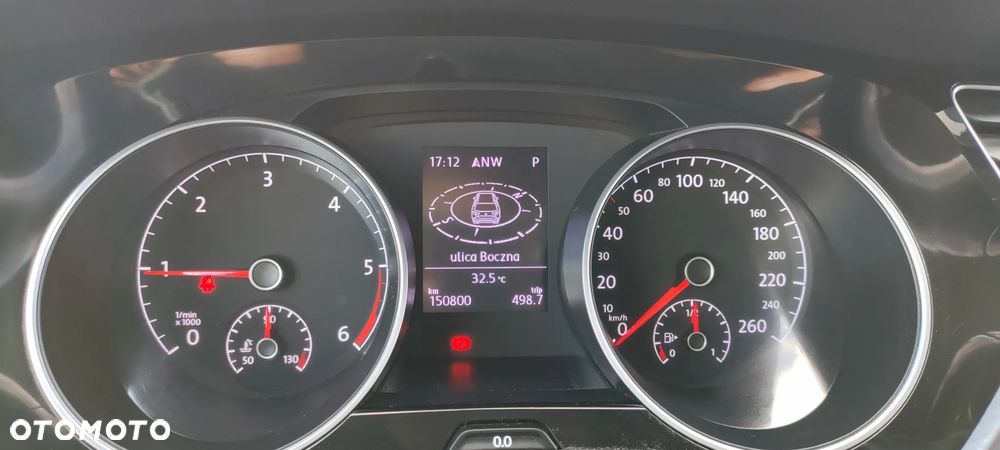 Volkswagen Touran 2.0 TDI SCR DSG ACTIVE - 21