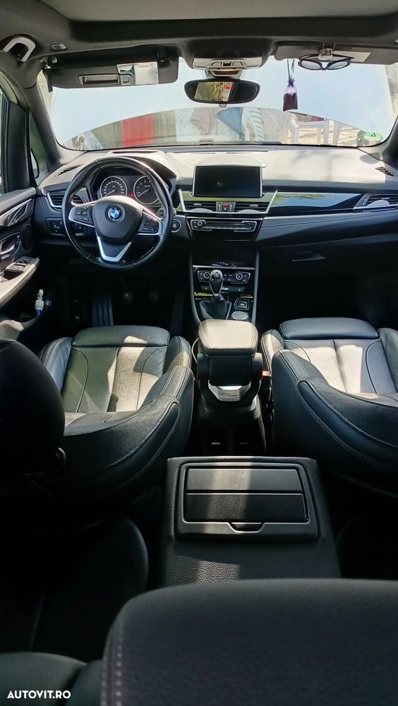 BMW Seria 2 218i Sport Line - 22