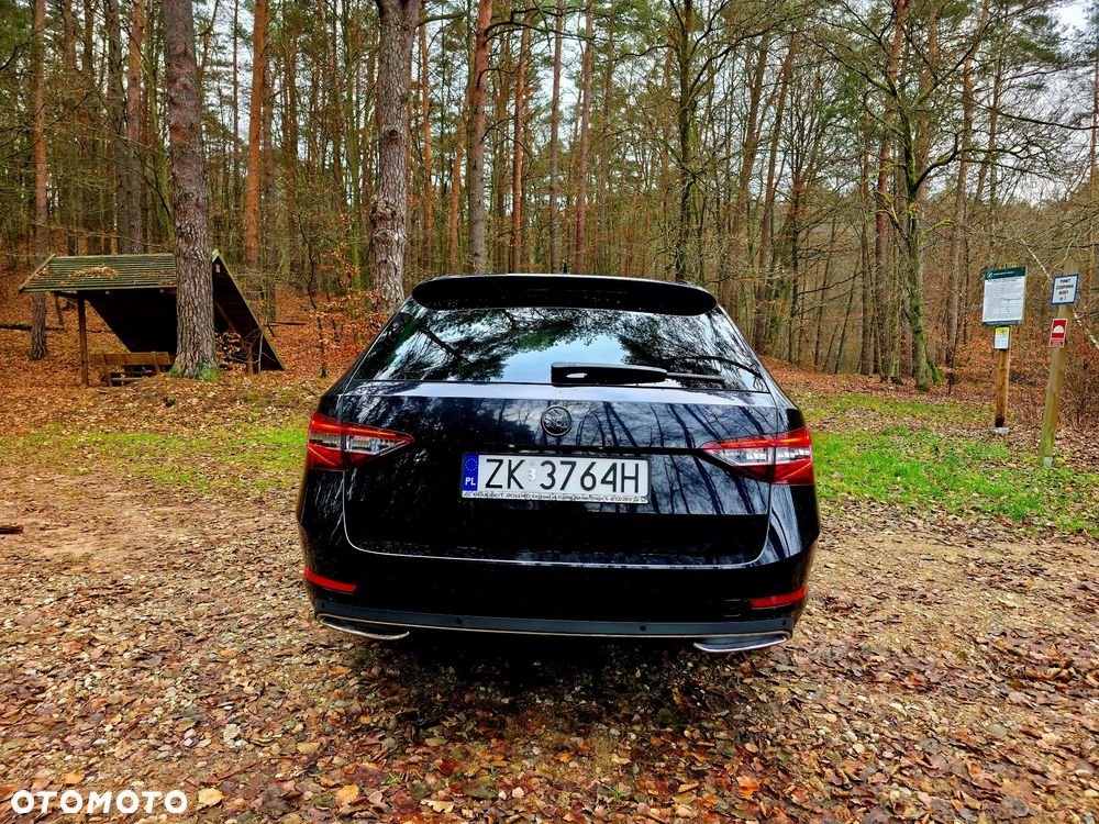 Skoda Superb 2.0 TSI Sportline DSG - 7